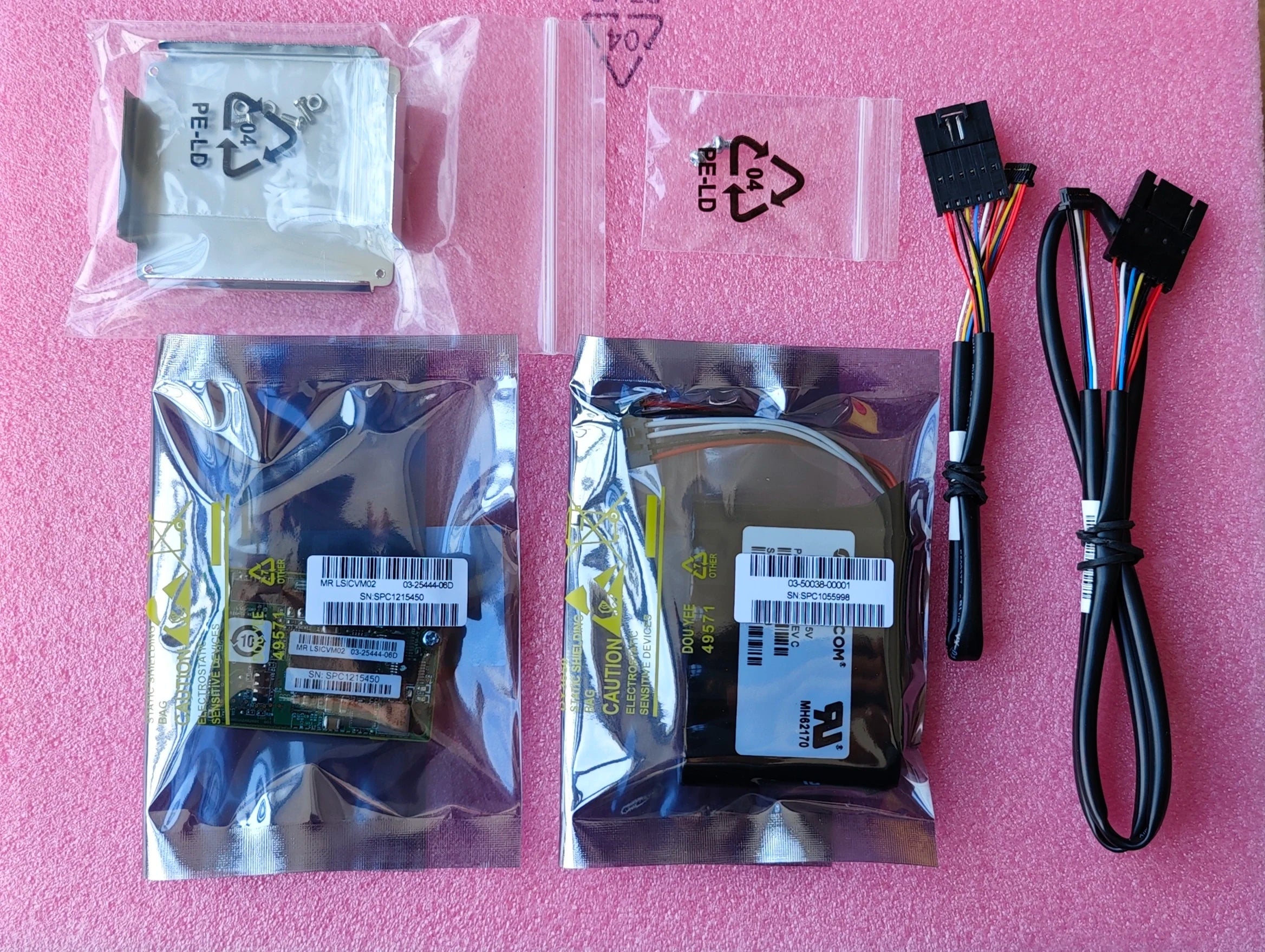 CacheVault Kit Broadcom CVM02 8G Supercap